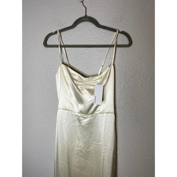 Reformation NWT Venetia Dress in Ivory 4 - Picture 6 of 8